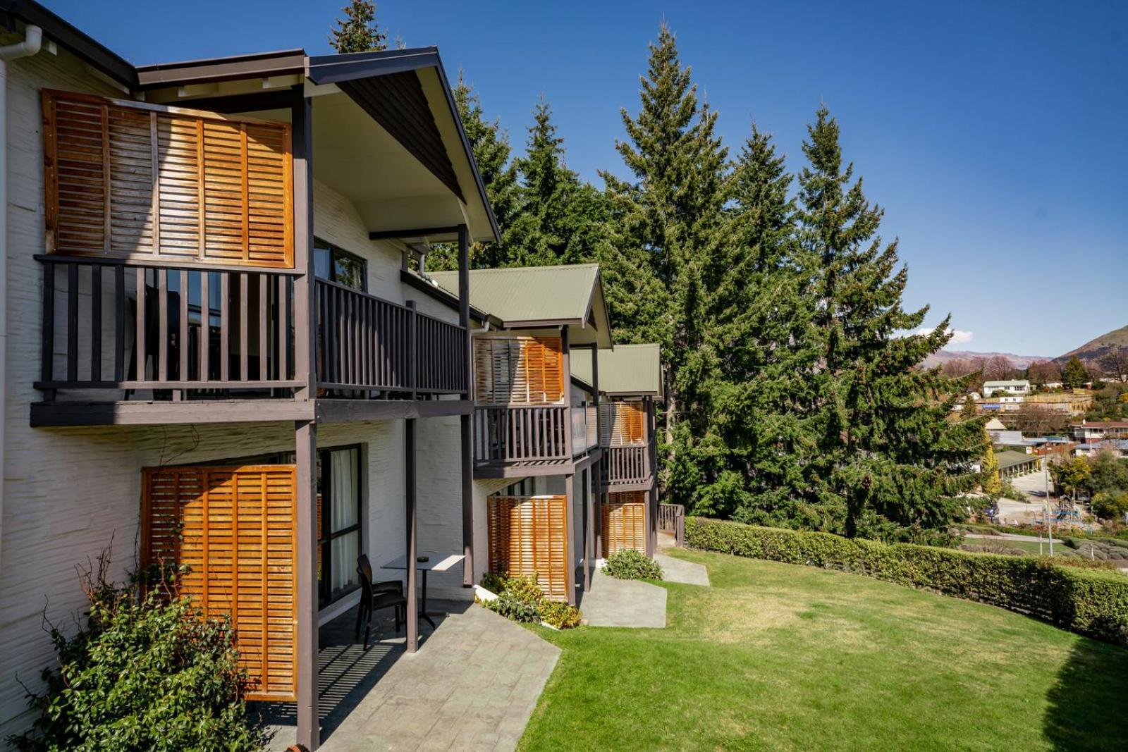 Ride Base Wanaka Apartments Exterior photo