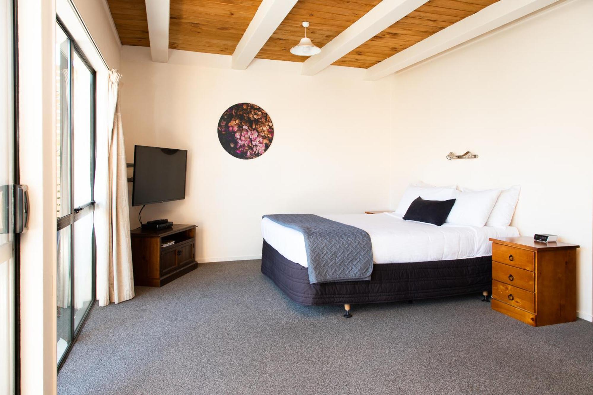 Ride Base Wanaka Apartments Exterior photo