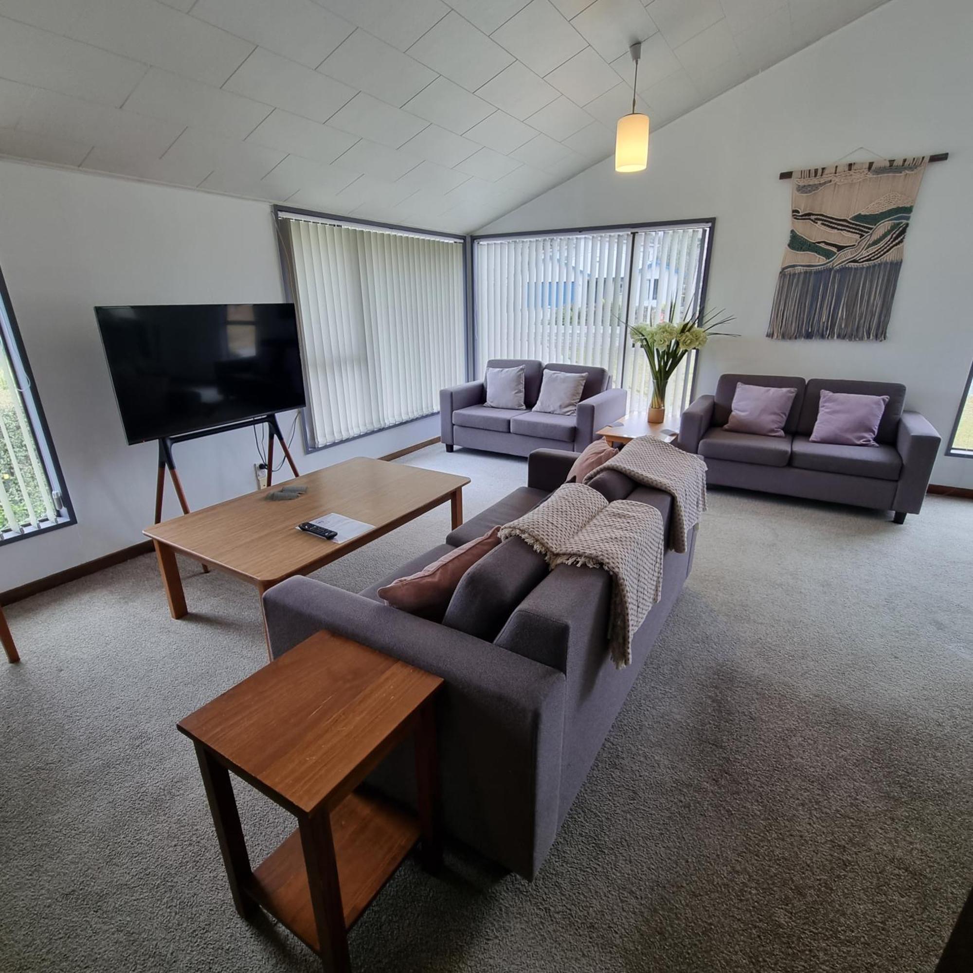 Ride Base Wanaka Apartments Exterior photo